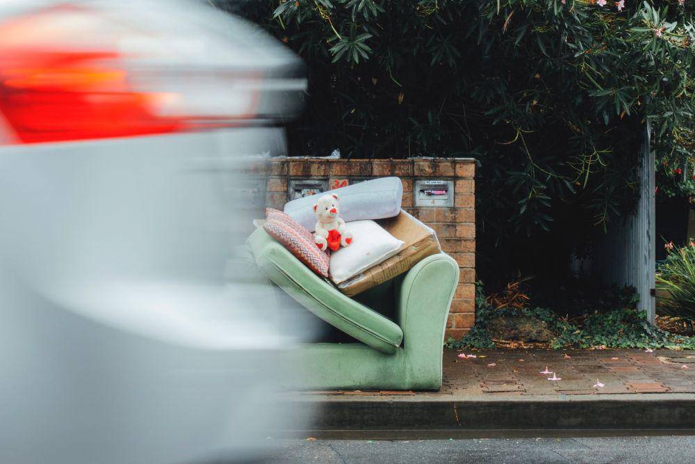 Potret Ilustrasi Barang Dari Mantan (unsplash.com/ben_neale)