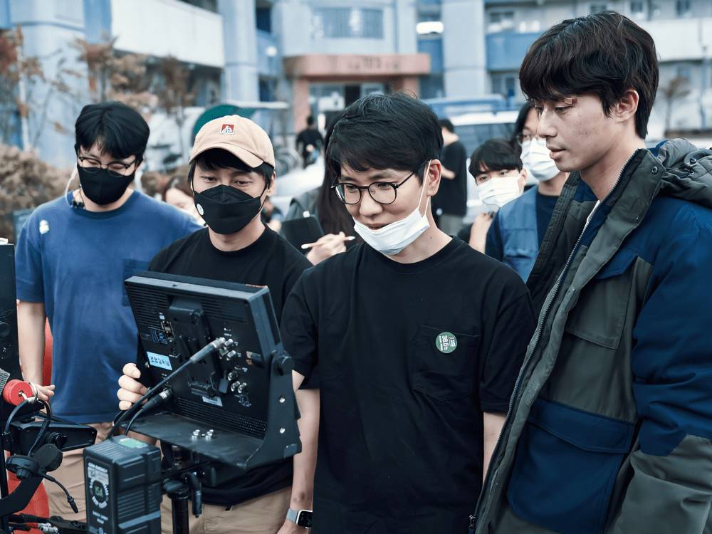 potret Park Seo Joon di film Concrete Utopia (dok. Lotte Entertainment)
