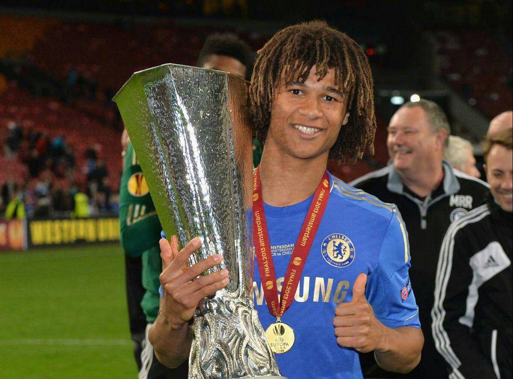 potret Nathan Ake (twitter.com/ChelseaFC)