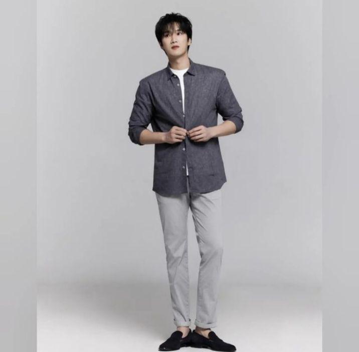 Potret OOTD Ahn Bo Hyun (instagram.com/bohyunahn.br)