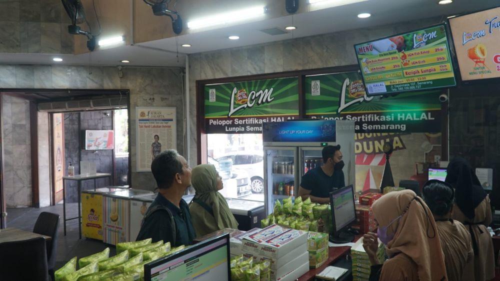 Lumpia Ini Wajib Kamu Cicipi Saat Mudik ke Semarang, Punya Aneka Rasa