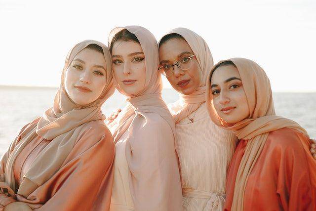 ilustrasi perempuan berhijab (pexels.com/PNW Productions)