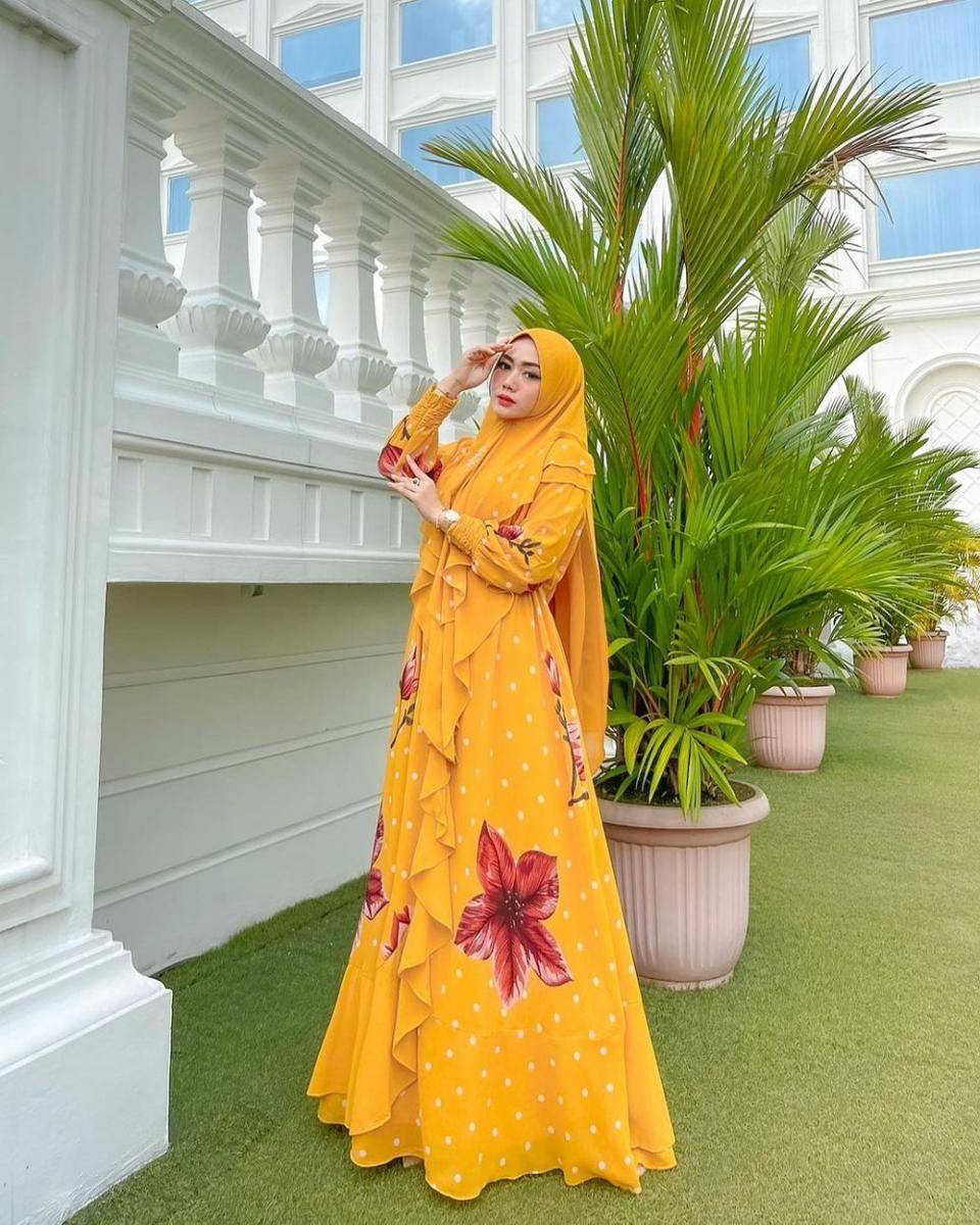 Yolla Anggita (instagram.com/yollaanggitaaa)