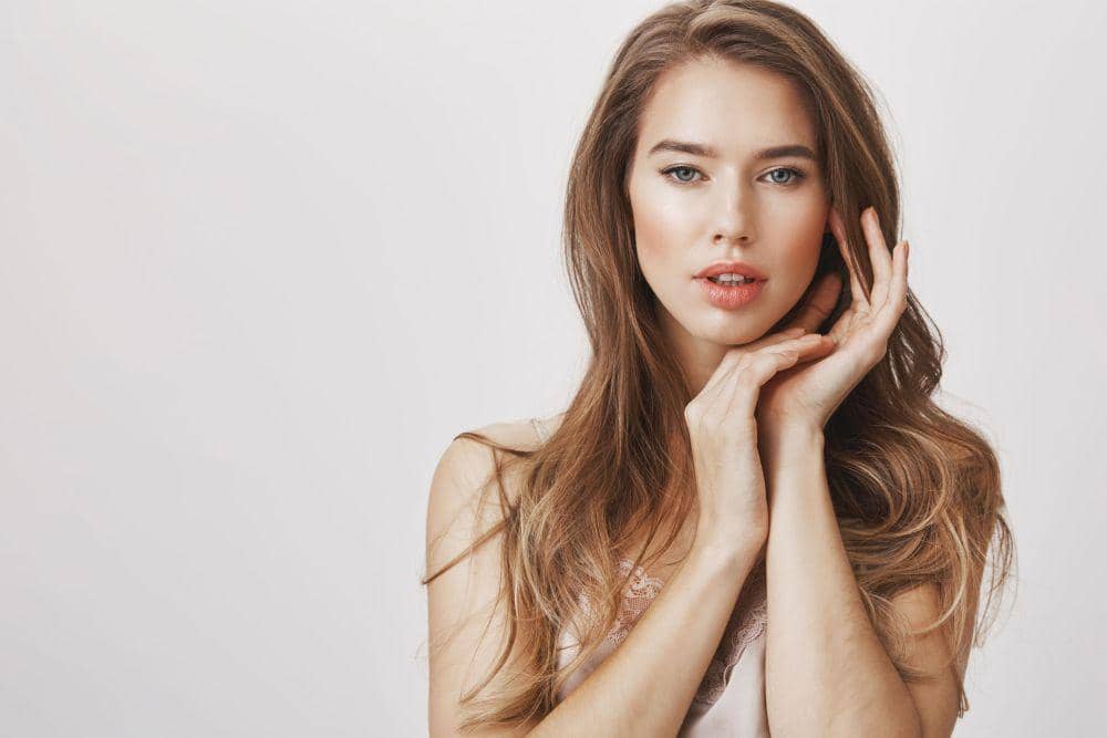 5 Zodiak Cewek Paling Kalem dan Memesona, Idaman Cowok!