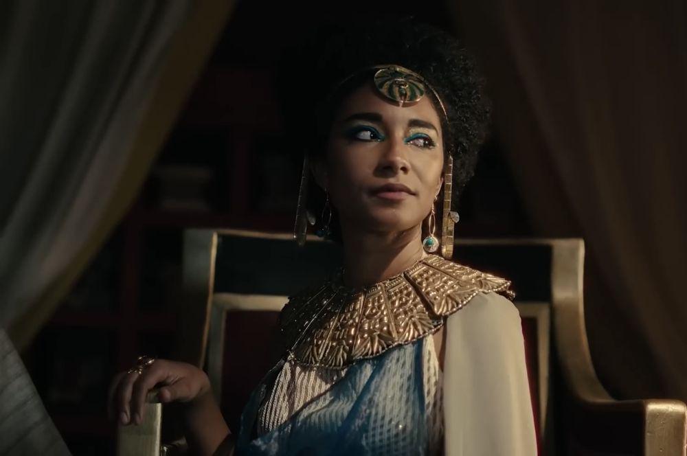 Biodata dan Profil Adele James, Pemeran Cleopatra yang Tuai Pro-Kontra
