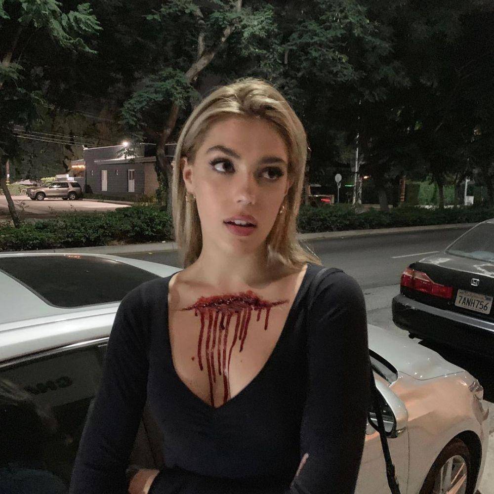 Sistine Stallone (instagram.com/sistinestallone)