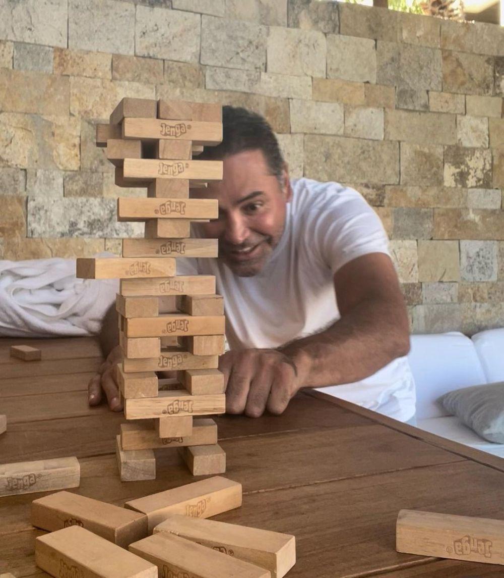 Oscar De La Hoya (instagram.com/oscardelahoya)
