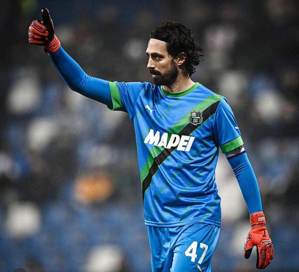 Andrea Consigli (instagram.com/andreaconsigli47)