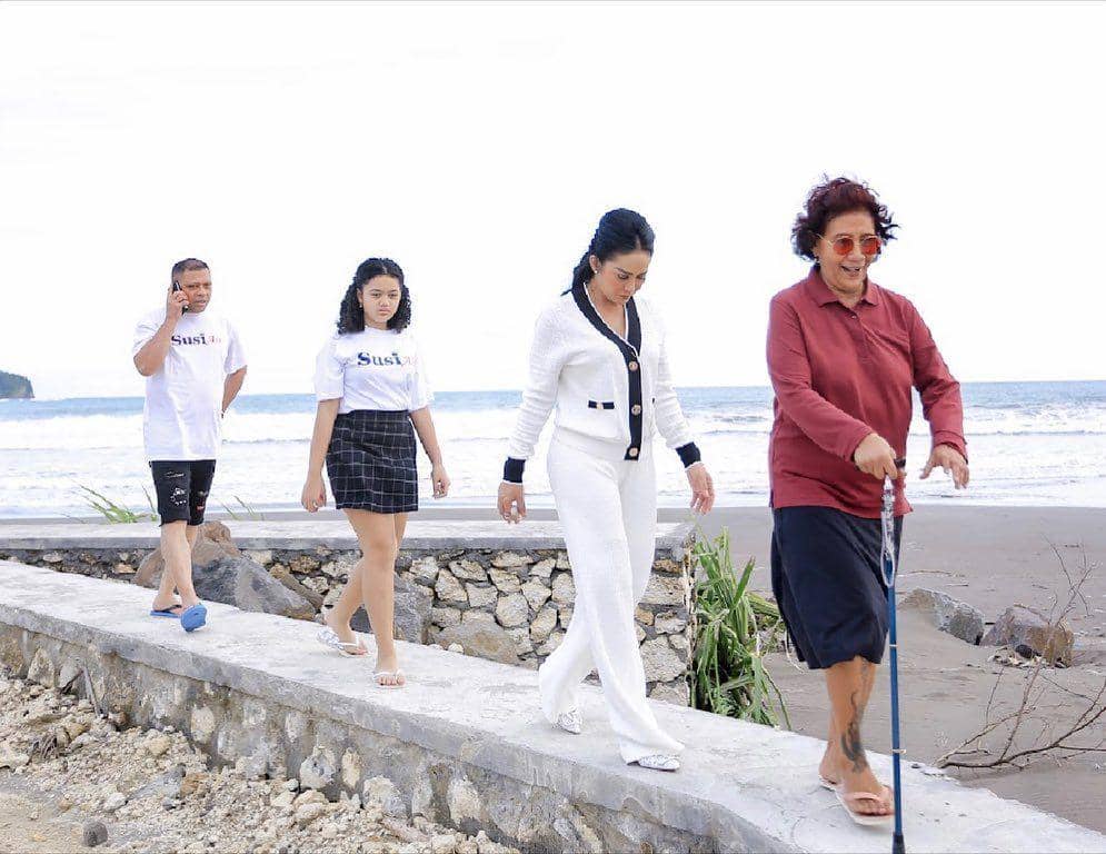 potret Krisdayanti dan Raul Lemos (instagram.com/krisdayantilemos)