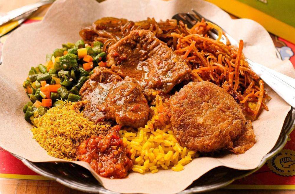 Nasi Kuning Ambon POKA (instagram.com/nasikuningambonpoka)