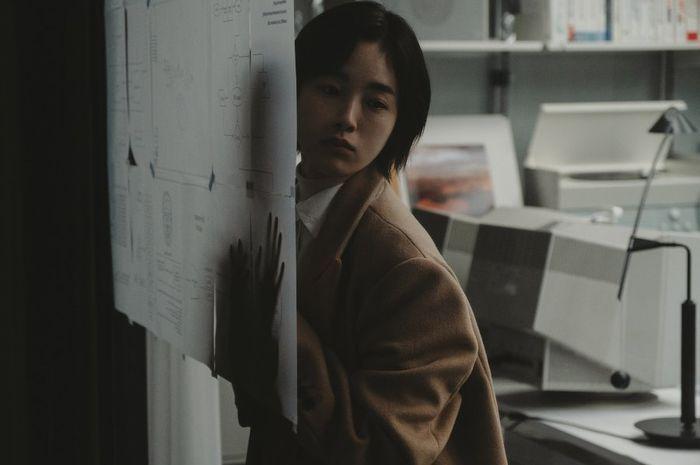 potret Kang Hae Lim dalam drama Somebody (dok. Netflix)