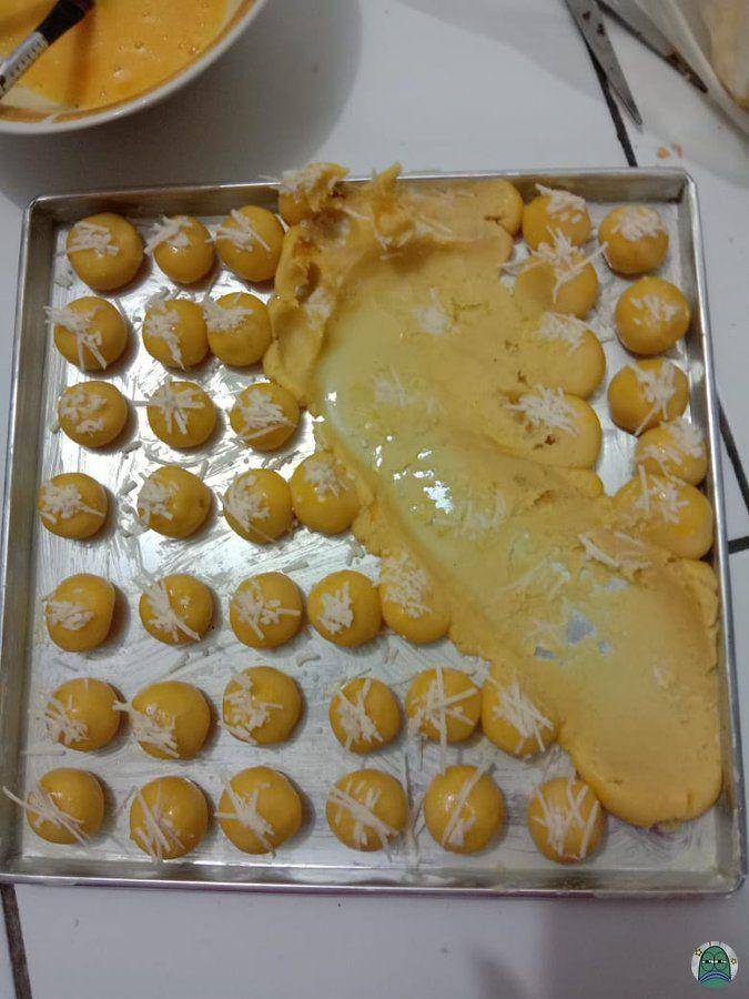 kue Lebaran keinjek (twitter.com/tanyarlfes)