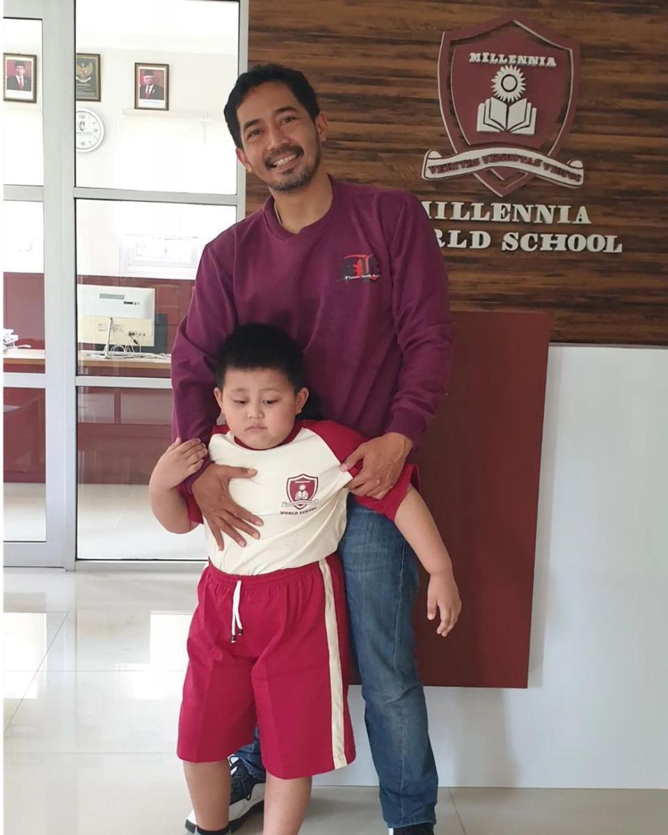 potret Yama Carlos dan buah hati (instagram.com/yamacarlos7)