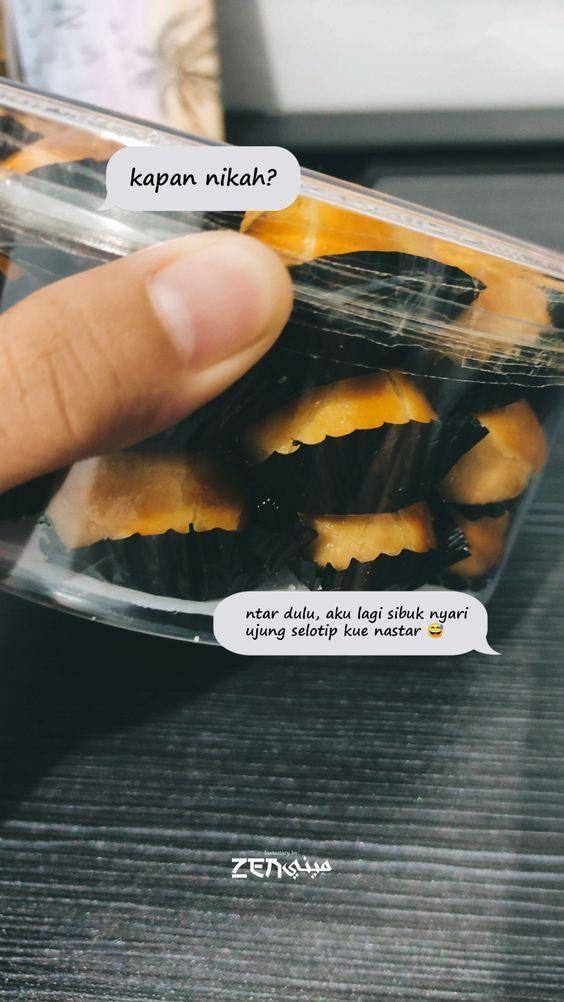 meme ujung selotip toples (facebook.com/zee.mynzen)
