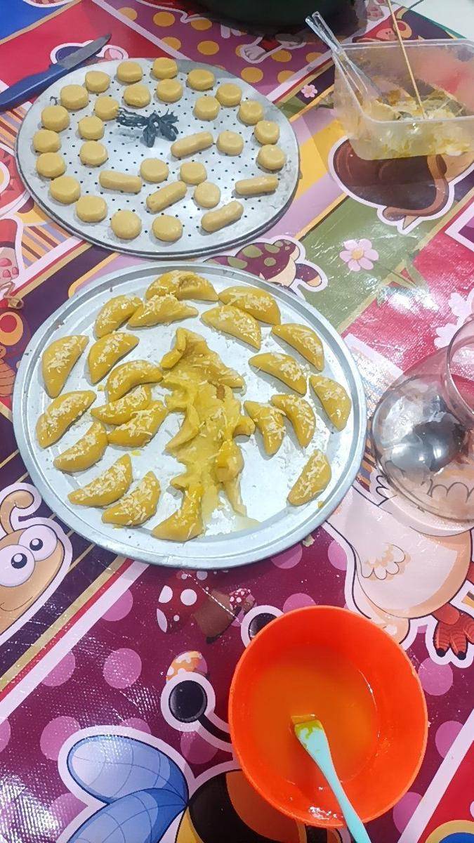 kue Lebaran keinjek (twitter.com/_phantomhivee)