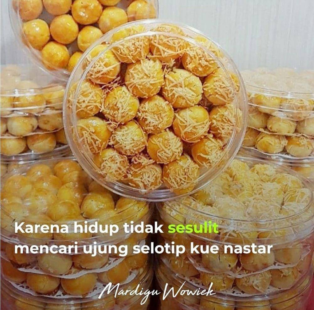 meme ujung selotip toples (facebook.com/wowiek)