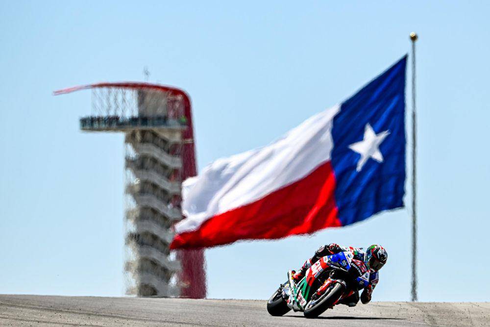 Alex Rins saat menjalani main race GP Amerika 2023. (motogp.com)