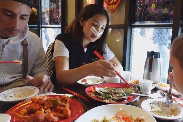 Jessica Iskandar street food (YouTube.com/Jessica Iskandar)