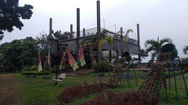 D'pongs Wisata Keluarga (google.com/maps/Nunung We)