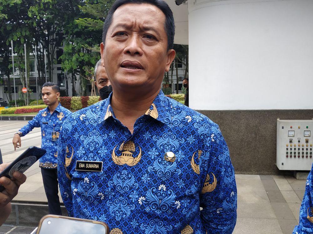 Tak Ada Jadwal ke Luar Negeri, Ema Sumarna Fokus Jalankan Program