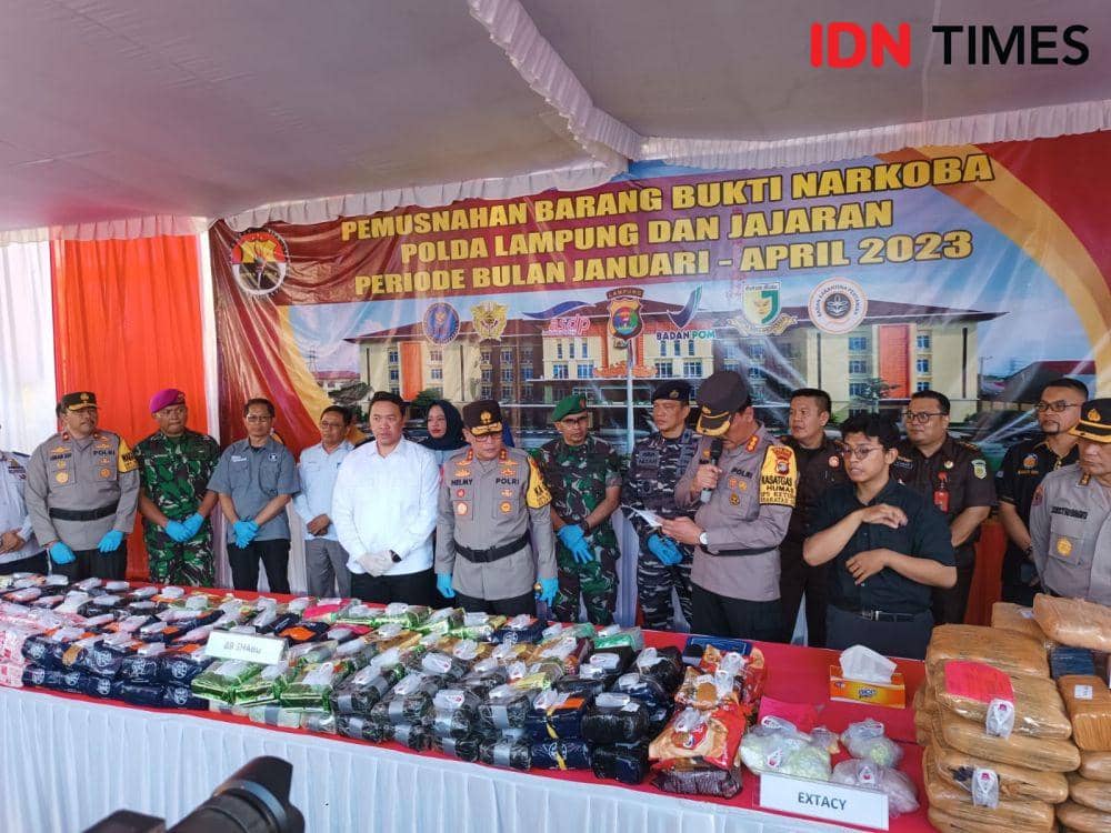 Polda Lampung Musnahkan Barang Bukti Narkotika Rp254 Miliar!