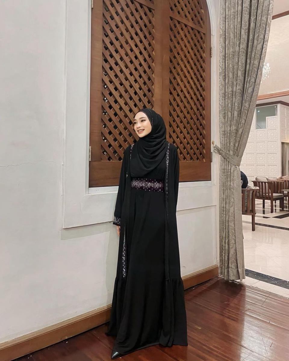 Rifka Martha (instagram.com/rifka_martha)