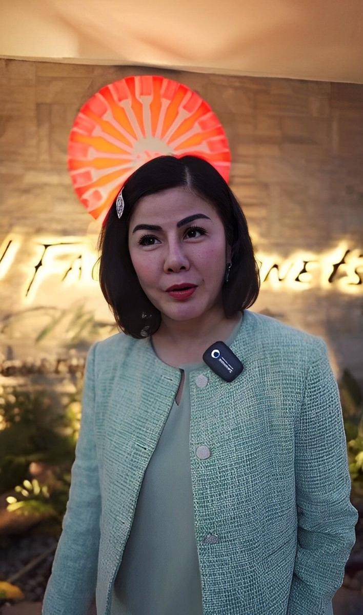 Mamitoko di grand opening restoran Mama Rieta (instagram.com/mamitoko)