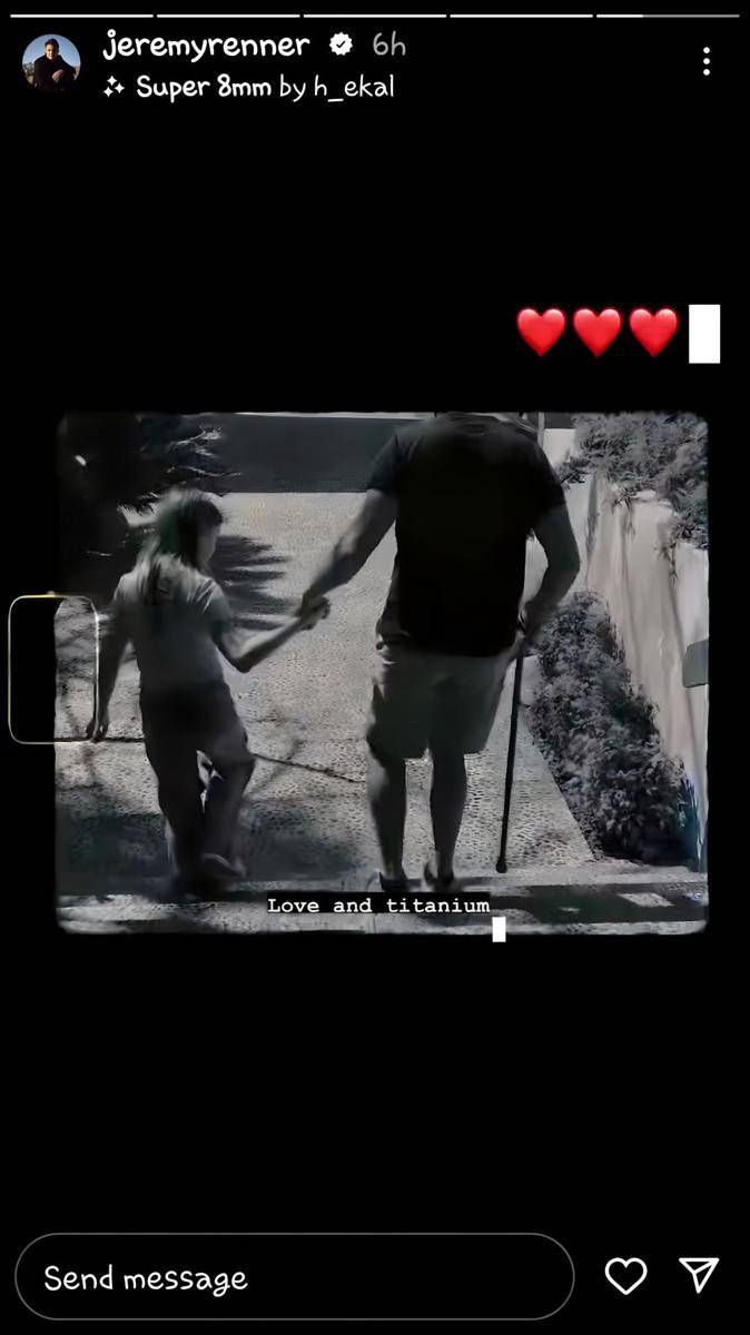 Jeremy Renner dan buah hati. (instagram.com/jeremyrenner)
