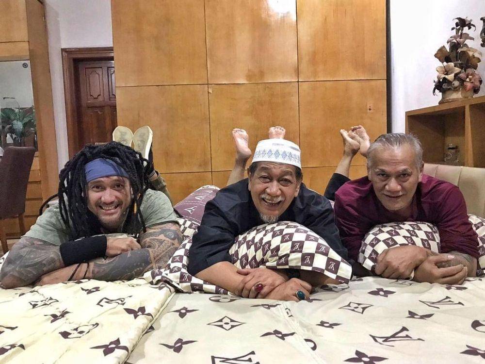 Tora Sudiro sebagai Badar (dok. instagram/t_orasudi_ro)