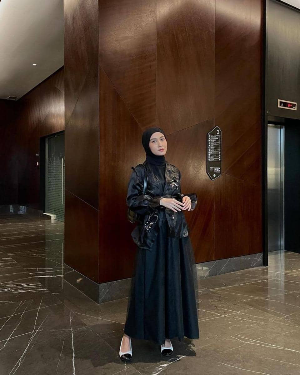 inspirasi outfit lebaran ala selebgram Inas Rana (instagram.com/inasrana)