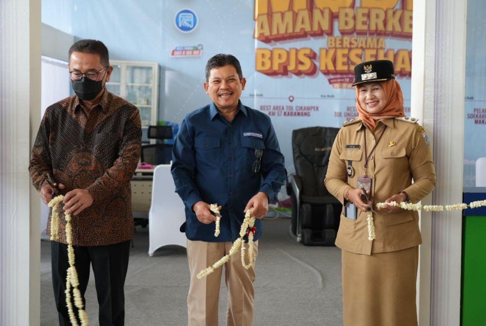 Peresmian Posko Mudik BPJS Kesehatan di Terminal Bus Pulo Gebang, Jakarta Timur, Selasa (18/4). (Dok. BPJS Kesehatan)