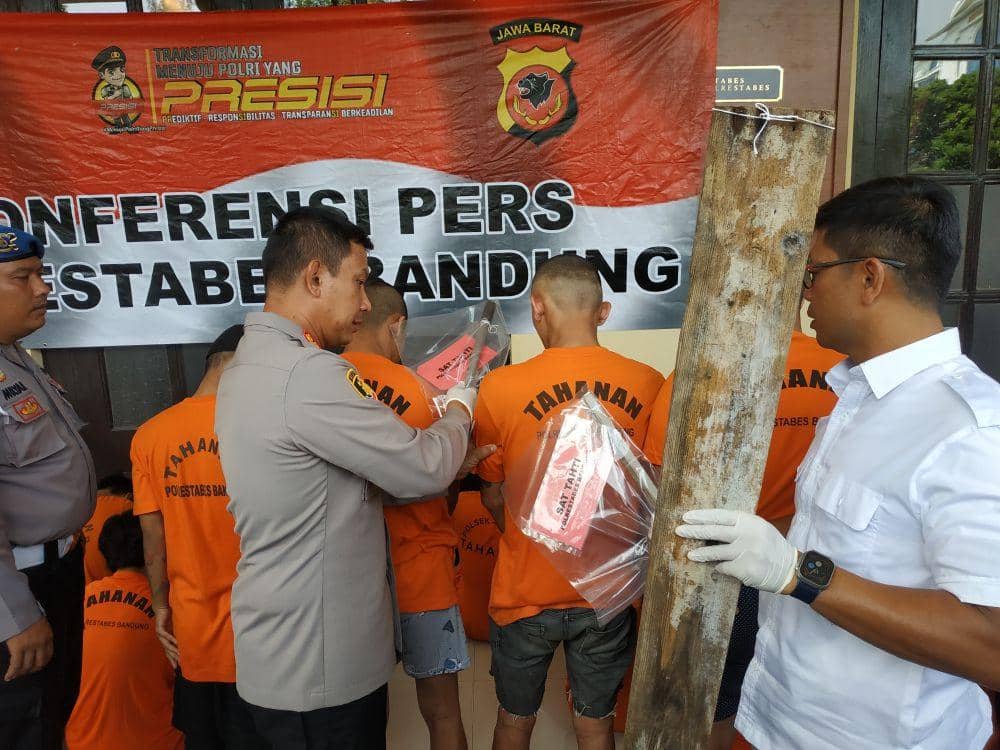 Dua Orang Tewas Akibat Rebutan Lahan Prostitusi Online di Bandung