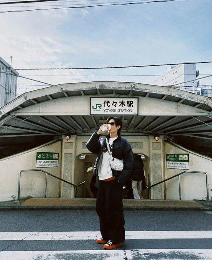 outfit traveling ala Nodt Nutthasid (instagram.com/nodted)
