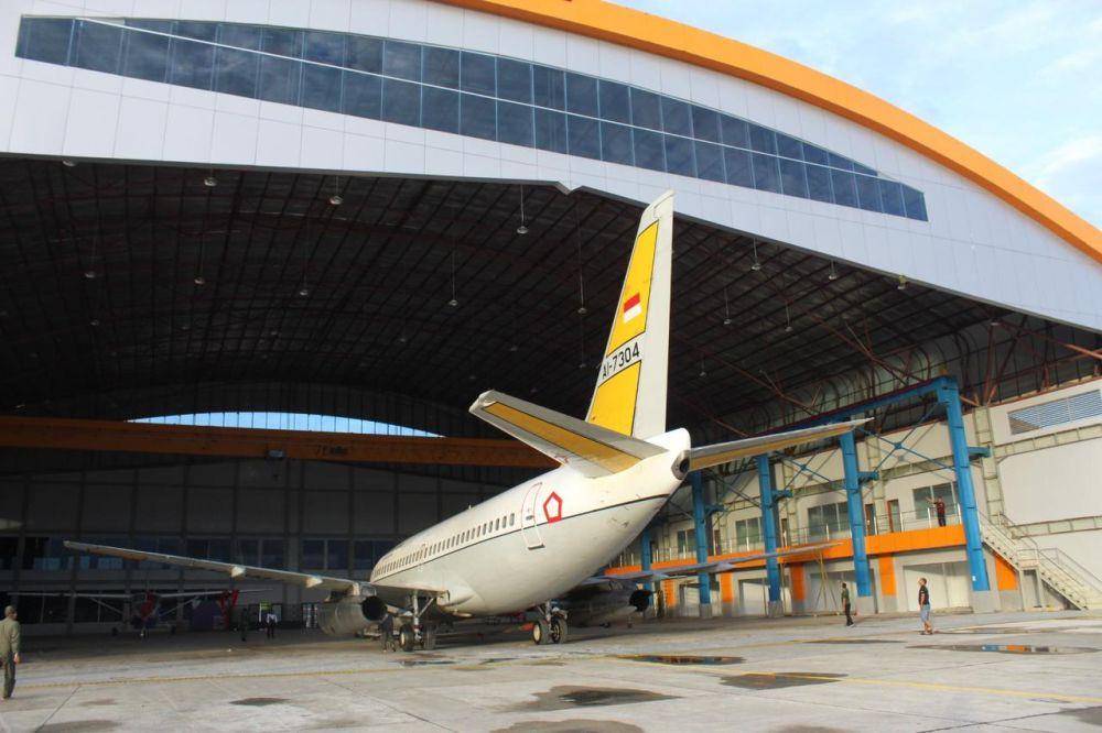 Pesawat Boeing 737 AI-7304 TNI Angkatan Udara (AU) yang berhasil dievakuasi oleh tim di Bandara Timika, Papua. (Dokumentasi TNI AU)