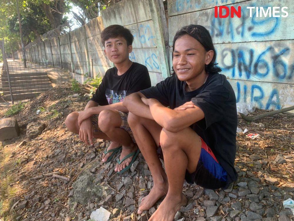 Cerita Anak Koin dari Merak, Menyambung Nyawa Demi Recehan