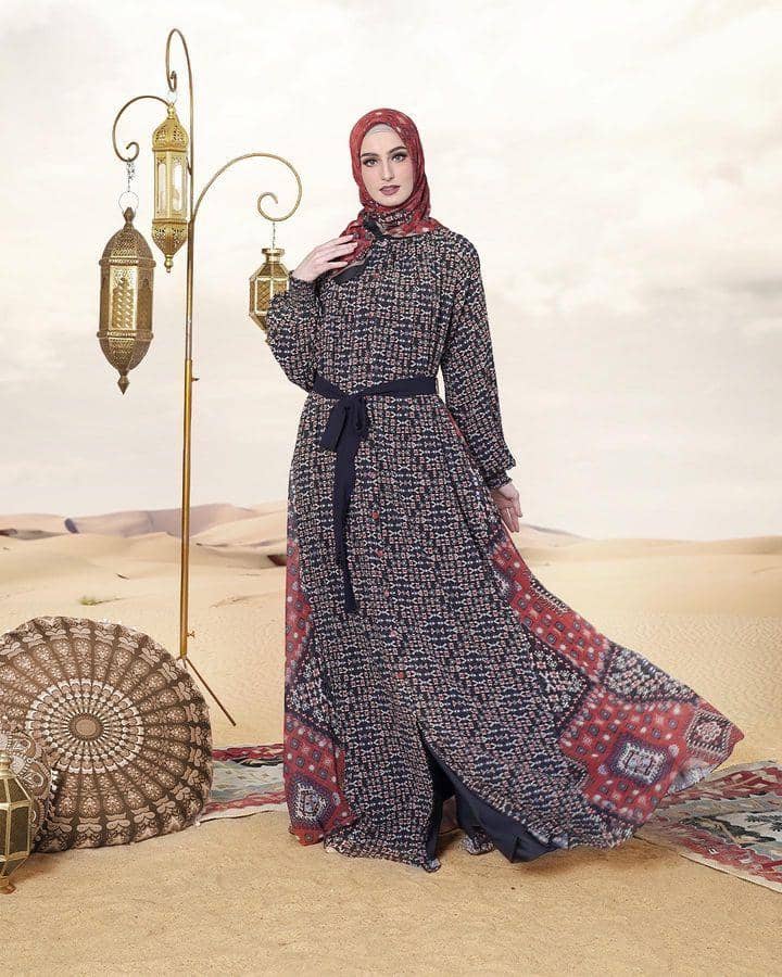 dress muslim bold (instagram.com/mandjha.ivangunawan)