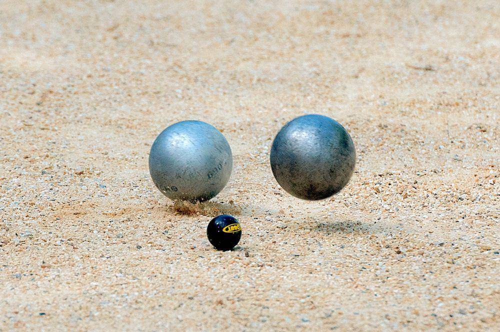Ilustrasi olahraga petanque (pixabay.com/caropat)