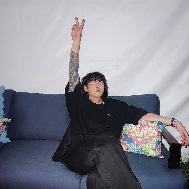 potret Jungkook BTS (weverse.io)