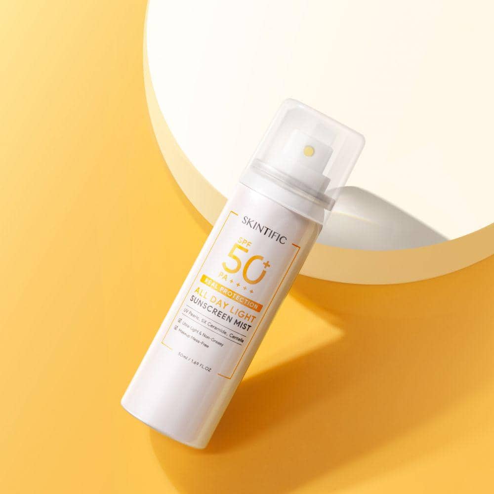 SKINTIFIC All Day Light Sunscreen Mist SPF50 PA++++ (dok. SKINTIFIC)