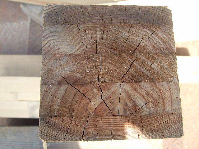 kayu laminasi perekat atau glulam (commons.wikimedia.org)