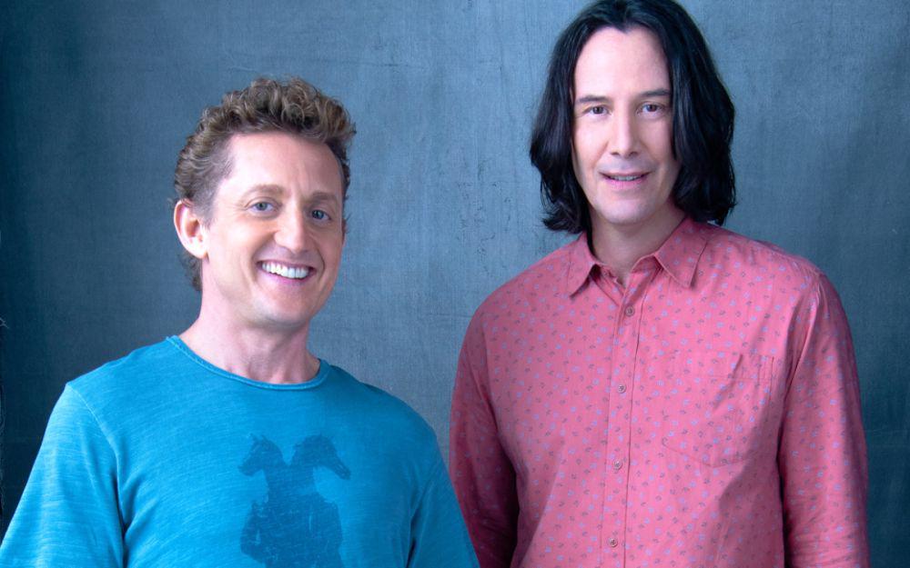 Gak Cuma Action, 10 Film Komedi Keanu Reeves Ini Ngakak Abis