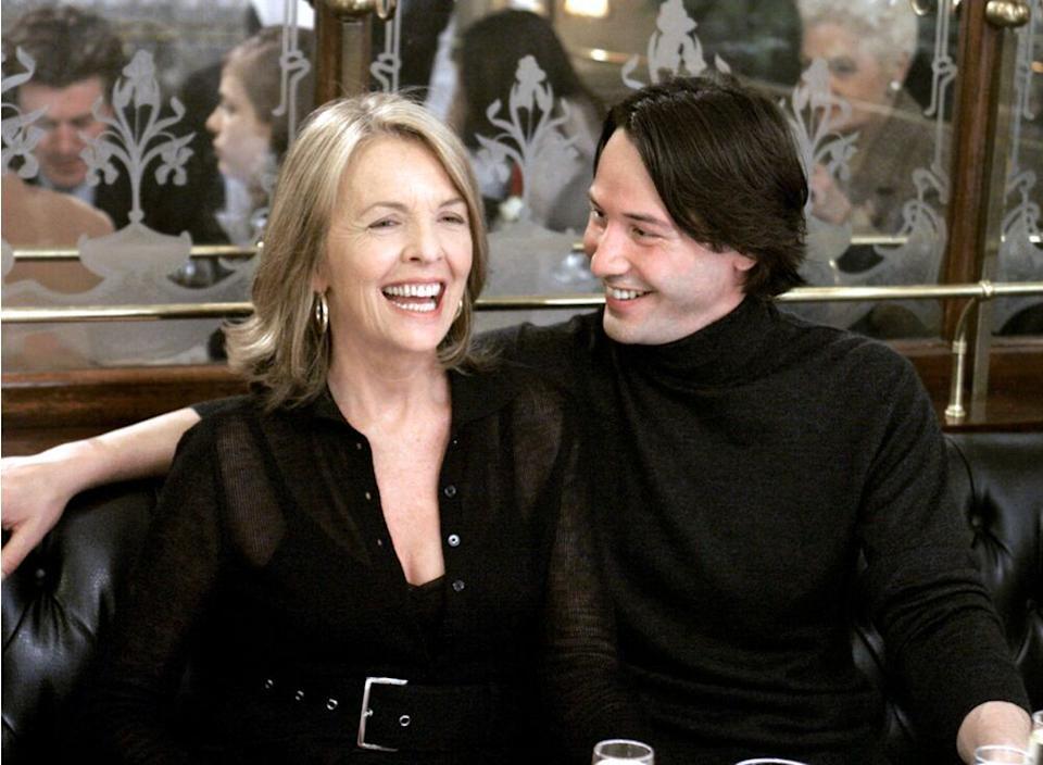 Diane Keaton dan Keanu Reeves dalam film Something's Gotta Give. (dok. Sony Pictures/Something's Gotta Give)