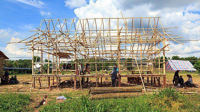 konstruksi kayu untuk bangunan (commons.wikimedia.org)