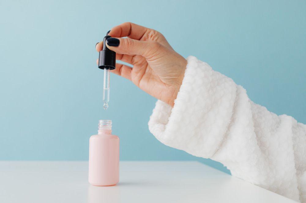 ilustrasi produk serum (pexels.com/Karolina Grabowska)