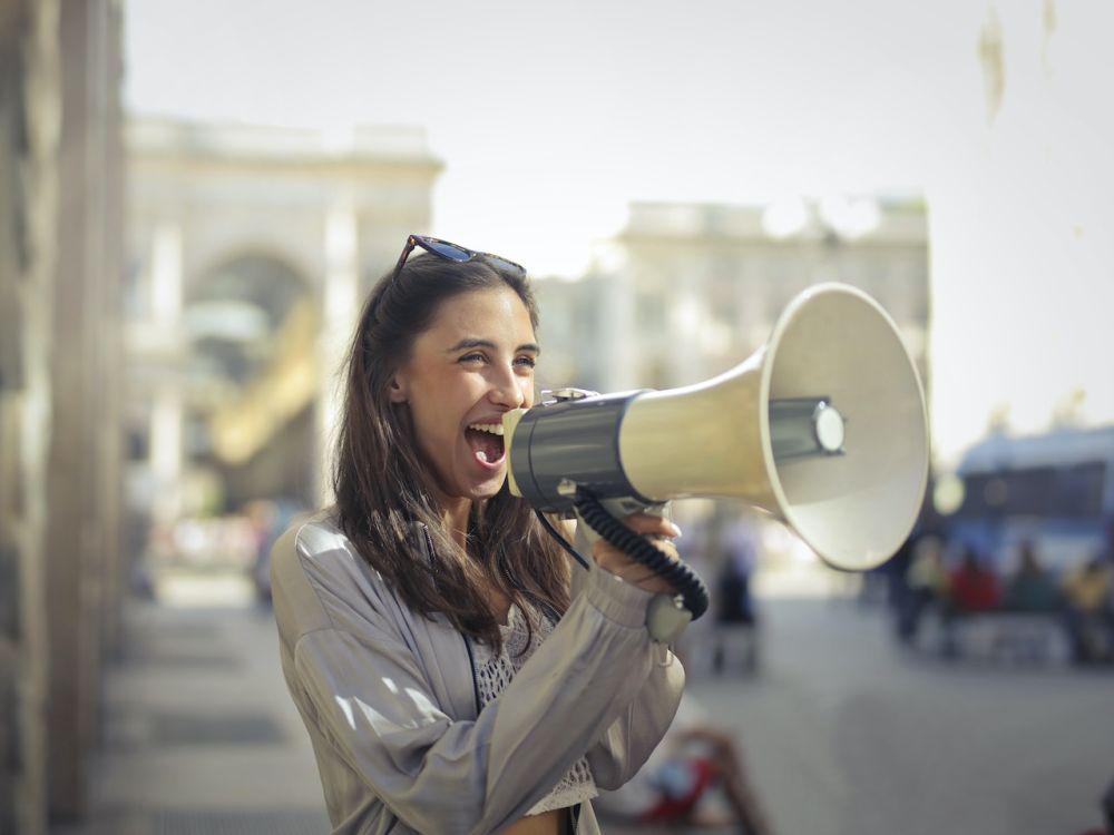 ilustrasi seorang wanita (pexels.com/Andrea Piacquadio)