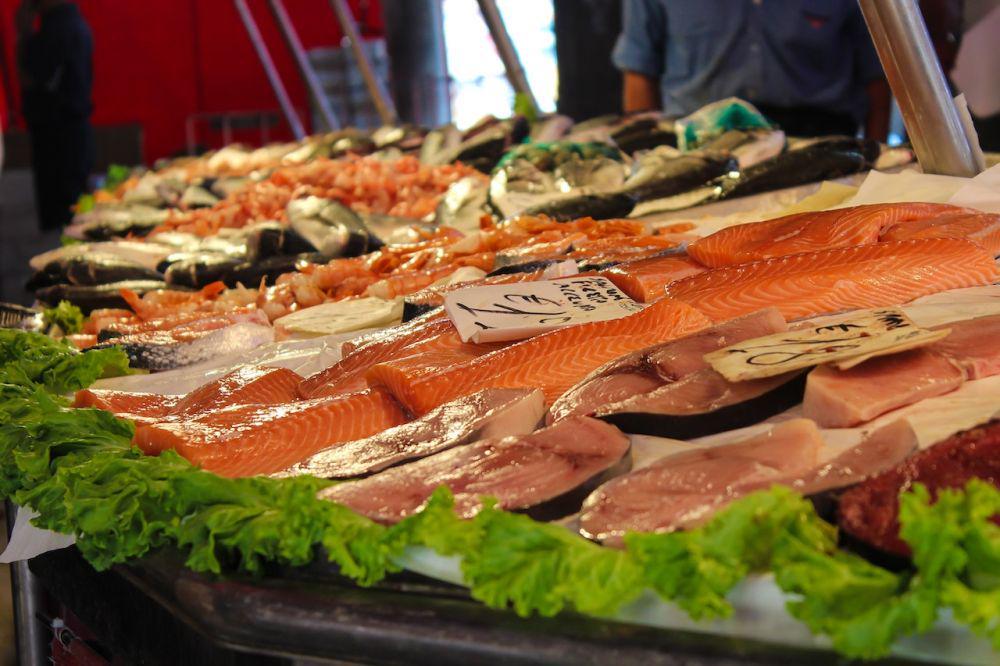 5 Manfaat Konsumsi Ikan Mentah untuk Kesehatan, Nutrisi Jantungmu!