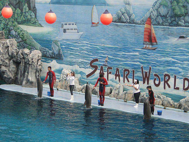 Safari World Bangkok (commons.wikimedia.org/Anil Kaushik)