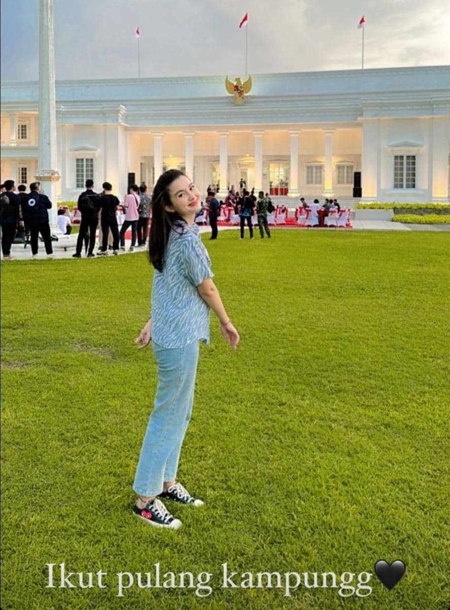 Sarah Menzel (instagram.com/azriel_hermansyah)