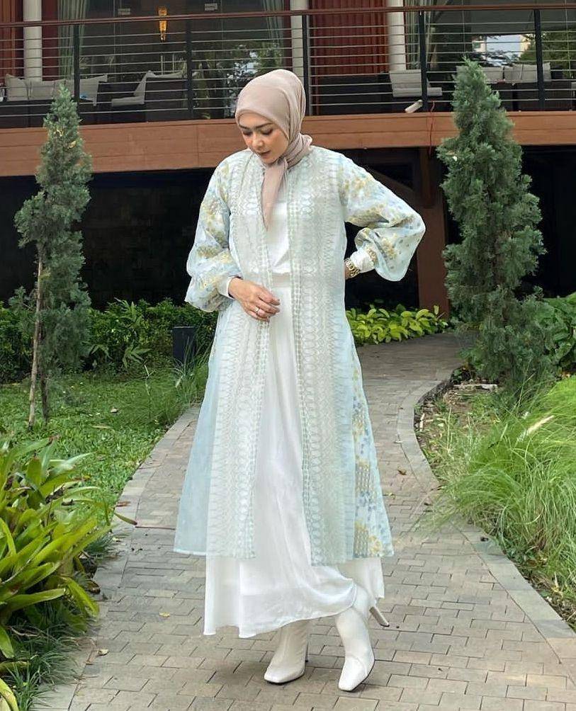 Style kondangan Richa Iskak (instagram.com/richaiskak)
