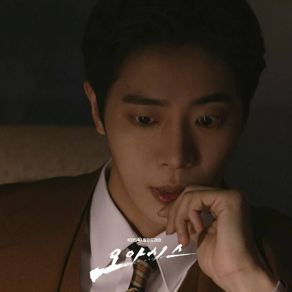 Choi Cheol Woong (Choo Yeong Woo) di drakor Oasis (instagram.com/kbsdrama)